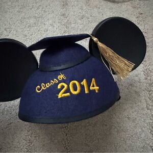 Disneyland graduation ear cap